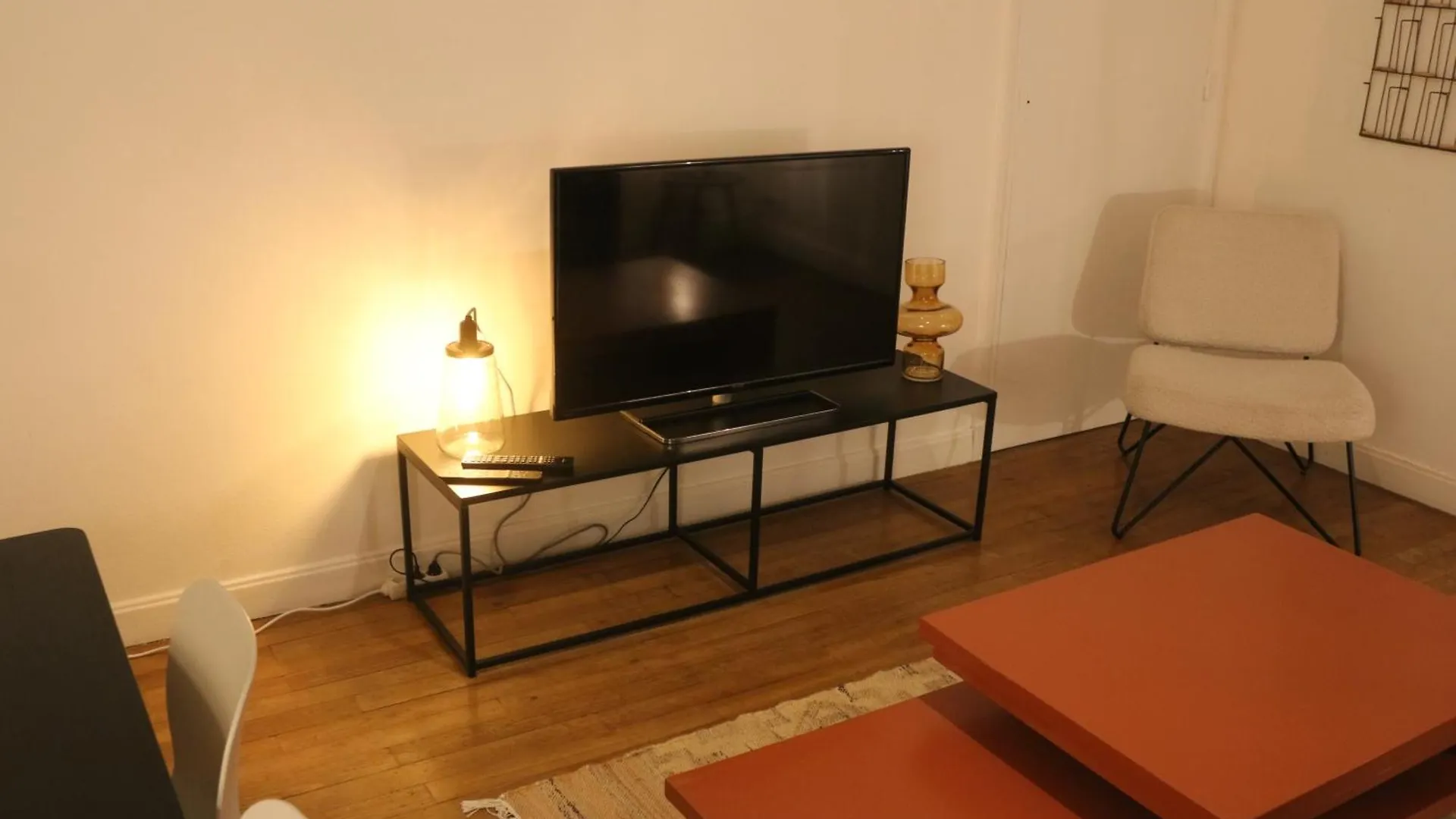 Charmant Et Cosy T2, Hyper-Centre, Parking Prive Lorient Lejlighed