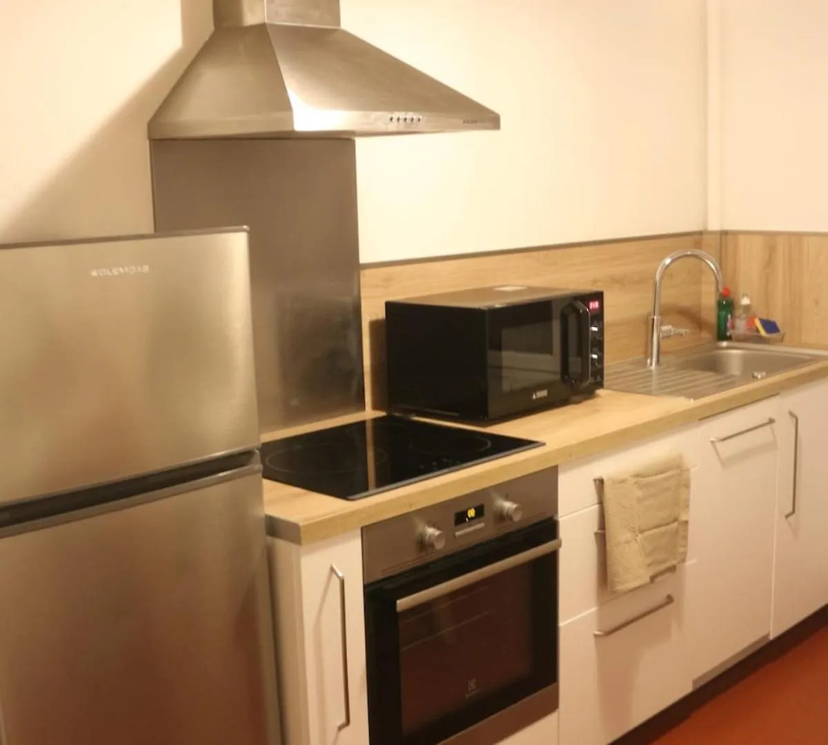 Charmant Et Cosy T2, Hyper-Centre, Parking Prive Lorient Lejlighed
